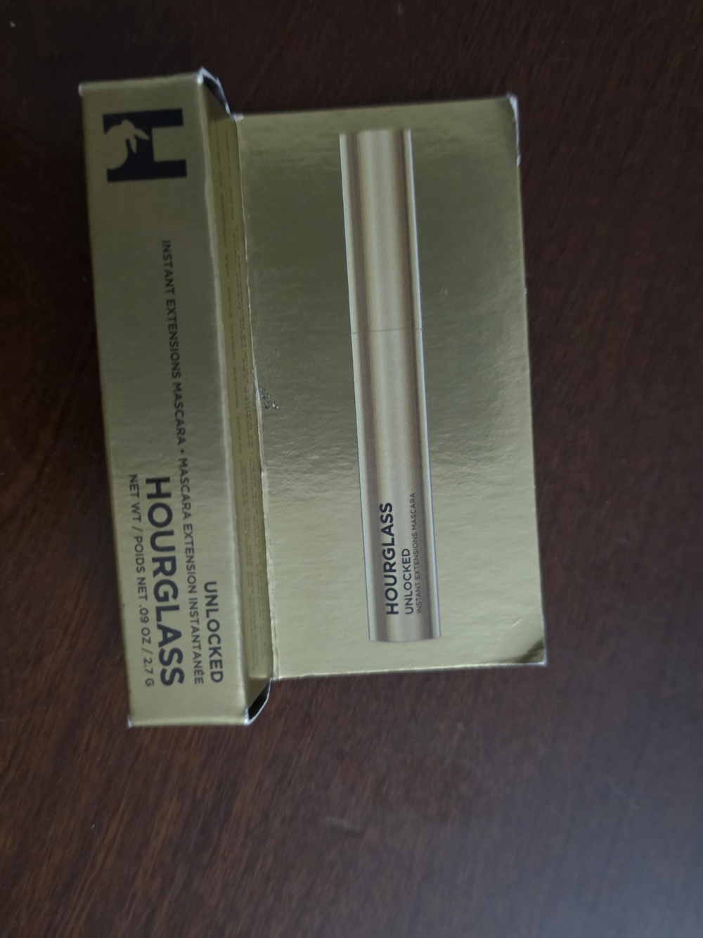 Mascara - Picture 2 of 2